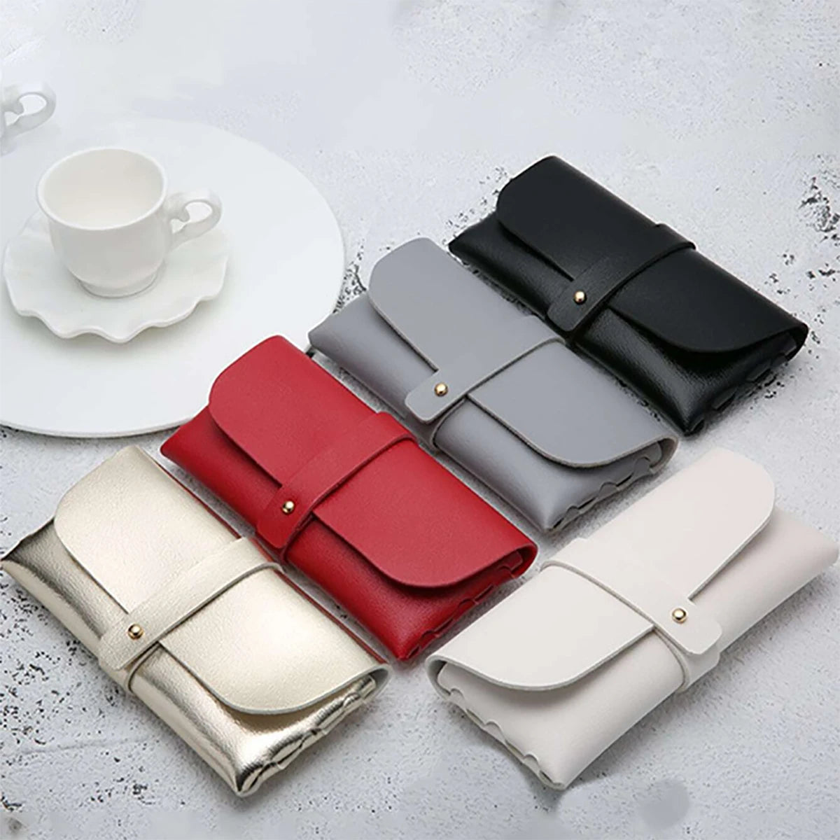1Pc Classic Glasses Bag Protective Case Cover for Women Men Soft Portable Sunglasses Case Box Reading Eyeglasses Box